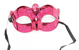 1/2 MASCARA GRABADA METALICA